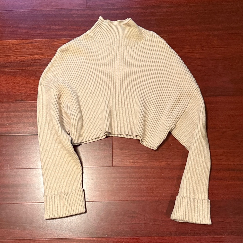 Zara Beige Ribbed Knit Top